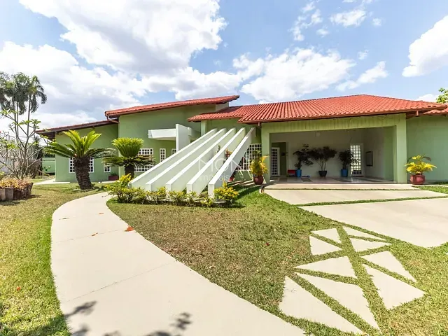 Casa 4 quartos e 5 banheiros, à venda, no bairro Park Way em Brasília