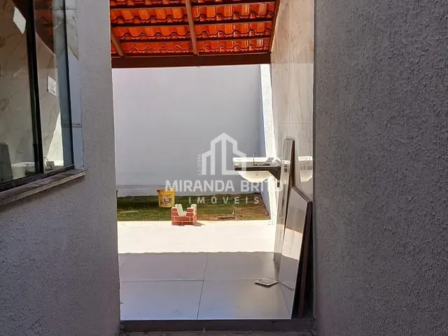 Casa 3 quartos e 2 banheiros, à venda, no bairro Pontal Sul - Acréscimo em Aparecida de Goiânia