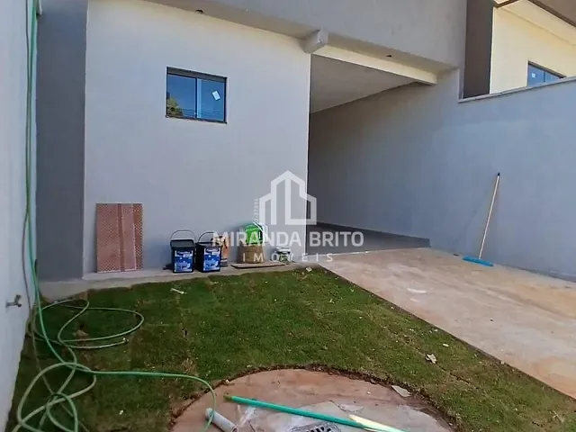 Casa 3 quartos e 2 banheiros, à venda, no bairro Pontal Sul - Acréscimo em Aparecida de Goiânia