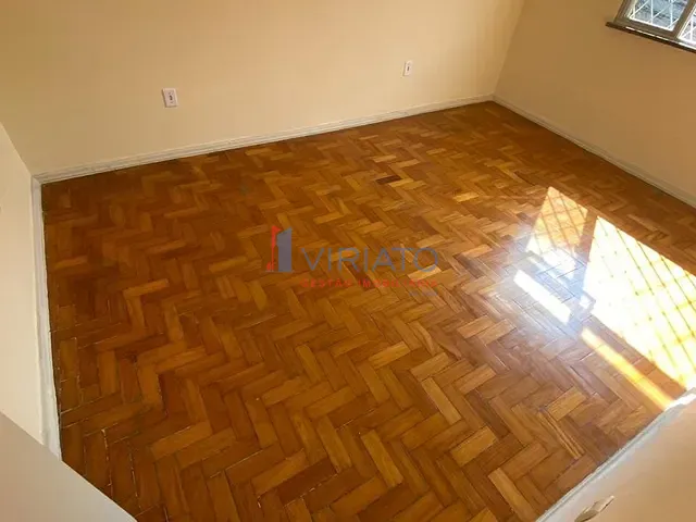Casa 2 quartos e 1 banheiro, à venda, no bairro Olaria em Rio de Janeiro
