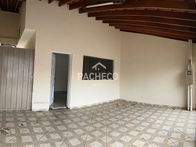 Casa com 150m² 3 quartos e 1 banheiro, à venda, no bairro Jardim São Francisco em Santa Bárbara d'Oeste