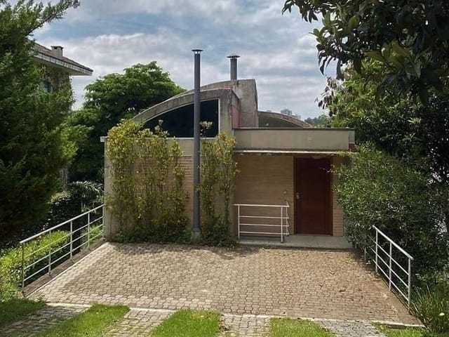 Casa com 275m² 5 quartos e 4 banheiros, à venda, no bairro Palos Verdes em Cotia