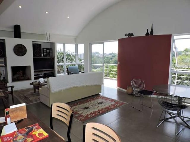 Casa com 275m² 5 quartos e 4 banheiros, à venda, no bairro Palos Verdes em Cotia