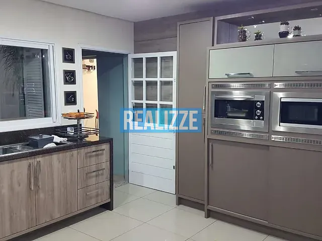 Casa com 360m² 3 quartos e 1 banheiro, à venda, no bairro Jardim do Sol em Marau