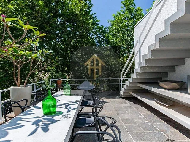 Casa 3 quartos e 6 banheiros, à venda ou para alugar, no bairro Jardim das Bandeiras em São Paulo