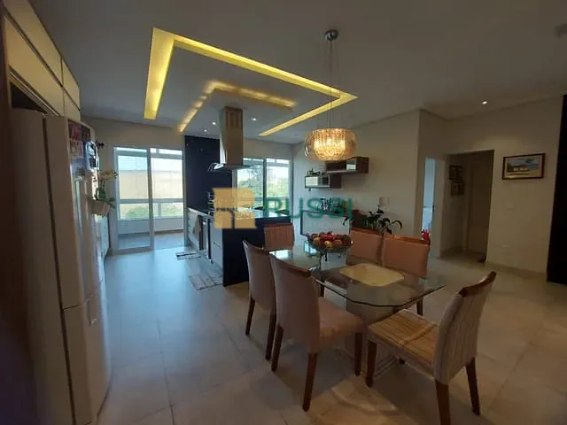 Casa 3 quartos e 4 banheiros, à venda, no bairro Condomínio Residencial Alphaville II em São José dos Campos