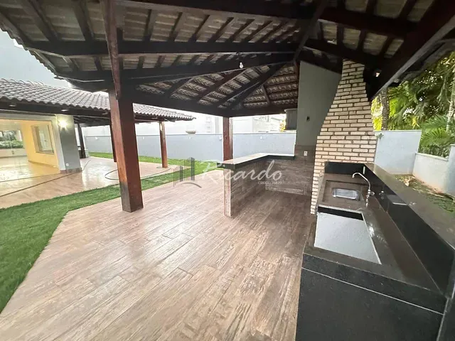 Casa com 655m² 4 quartos e 6 banheiros, à venda, no bairro Jardins Paris em Goiânia