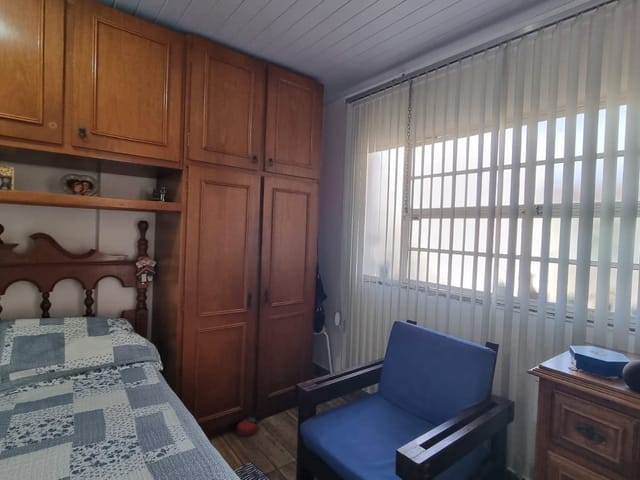Casa 2 quartos e 2 banheiros, à venda, no bairro Dom Bosco em Juiz de Fora