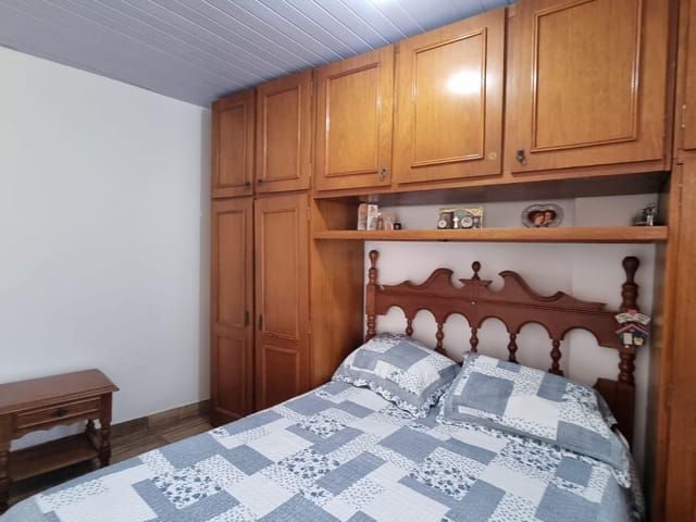 Casa 2 quartos e 2 banheiros, à venda, no bairro Dom Bosco em Juiz de Fora