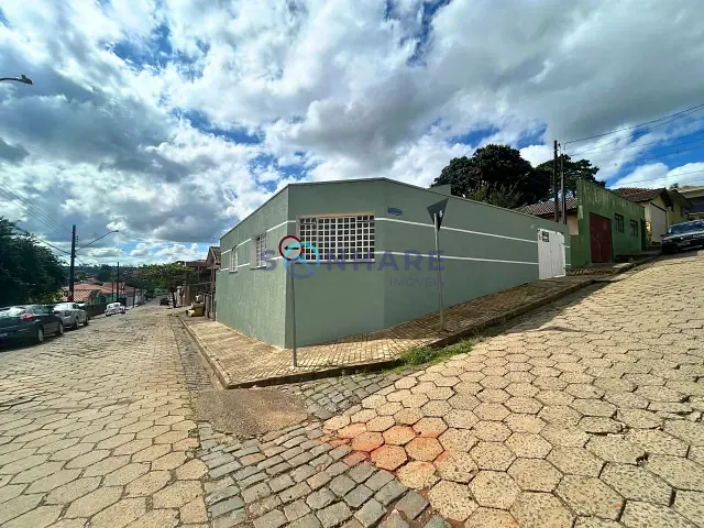 Casa 3 quartos e 1 banheiro, para alugar, no bairro Boa Vista em Siqueira Campos