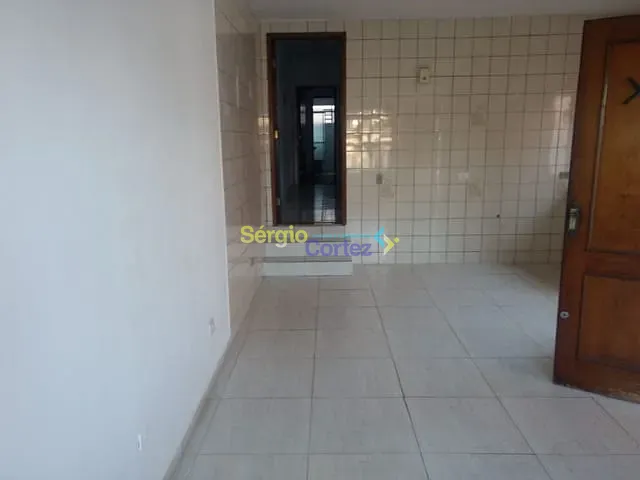 Casa com 180m² 3 quartos e 2 banheiros, à venda, no bairro Sabará I em Londrina