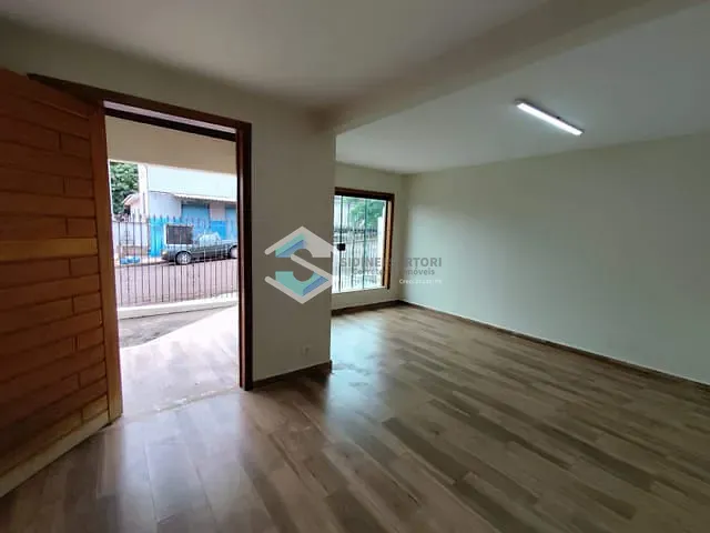 Casa com 230m² 3 quartos e 2 banheiros, à venda, no bairro Parque Bela Vista em Jacarezinho