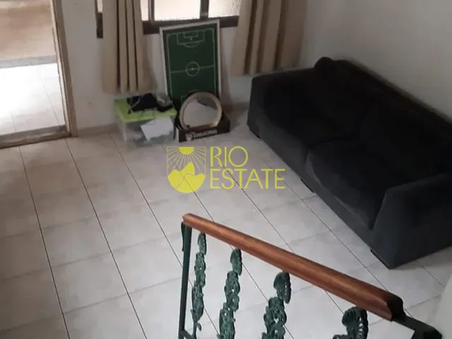 Casa com 495m² 5 quartos e 2 banheiros, à venda, no bairro Vila Americana em Volta Redonda