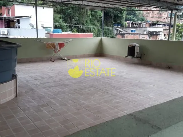Casa com 495m² 5 quartos e 2 banheiros, à venda, no bairro Vila Americana em Volta Redonda