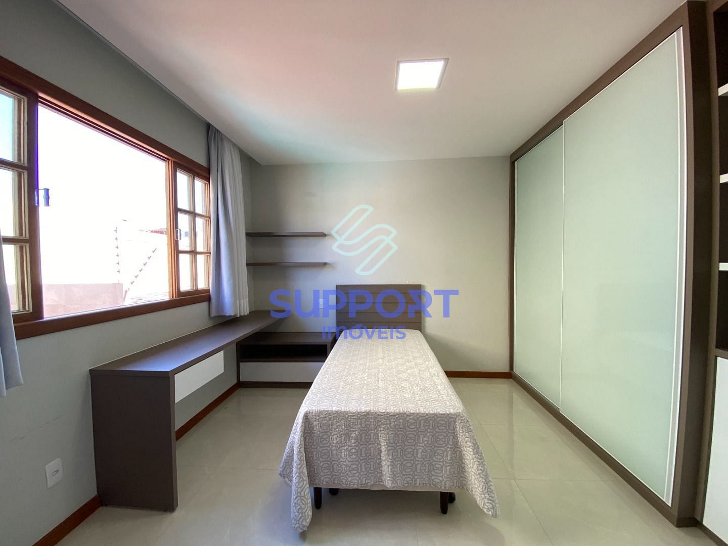 Casa, 6 quartos, 215 m² - Foto 24