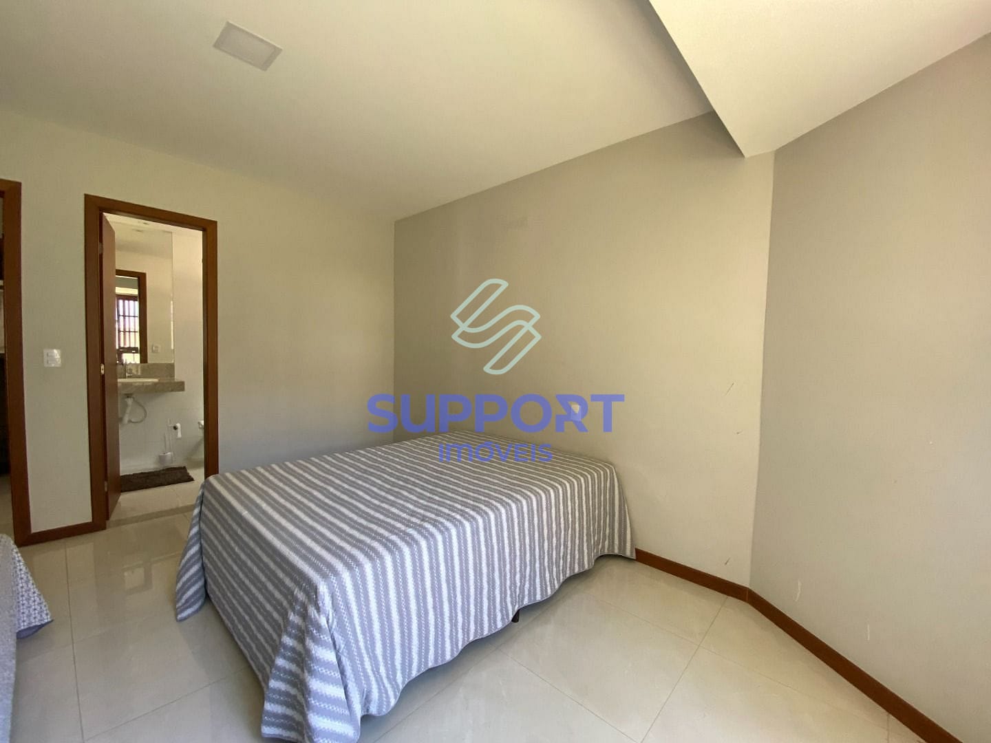 Casa, 6 quartos, 215 m² - Foto 15