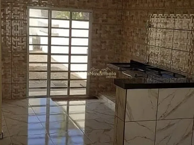 Casa com 150m² 2 quartos e 3 banheiros, à venda, no bairro Jardim das Cerejeiras em Atibaia