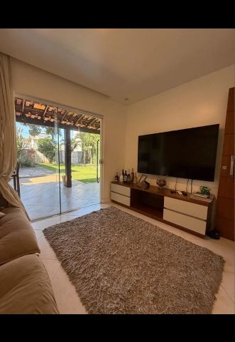 Casa com 525m² 4 quartos e 3 banheiros, à venda, no bairro Jardim Mariléa em Rio das Ostras