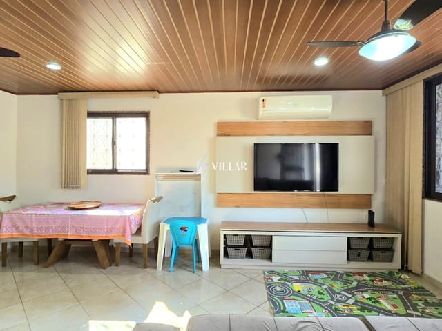 Casa com 350m² 3 quartos e 2 banheiros, à venda, no bairro Penha Circular em Rio de Janeiro