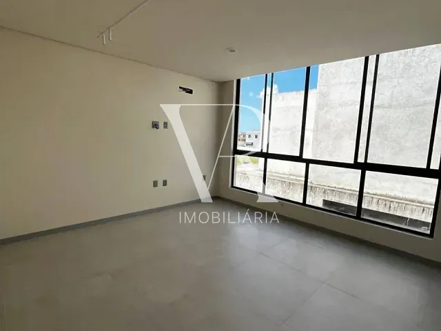 Casa 4 quartos e 4 banheiros, à venda, no bairro Comercial Norte em Bayeux