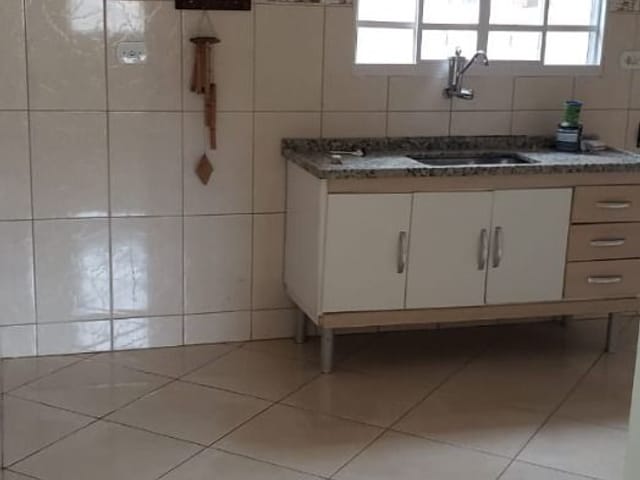 Casa com 100m², à venda, no bairro Vale das Montanhas em Cambuí