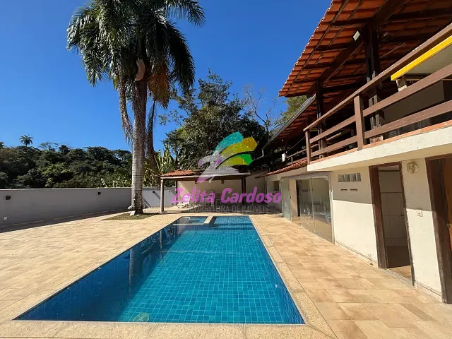 Casa com 2006m² 6 quartos e 6 banheiros, à venda, no bairro Condomínio Vale do Ouro em Ribeirão das Neves