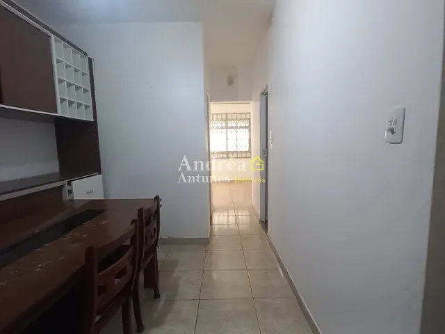 Casa 2 quartos e 4 banheiros, para alugar, no bairro Portinho em Cabo Frio