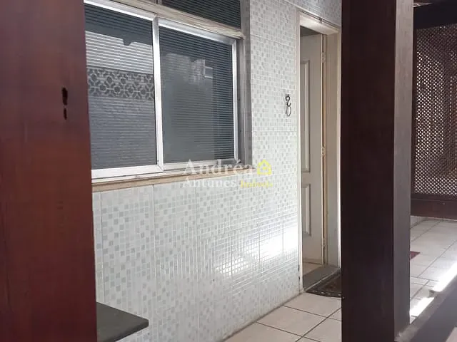 Casa 2 quartos e 4 banheiros, para alugar, no bairro Portinho em Cabo Frio