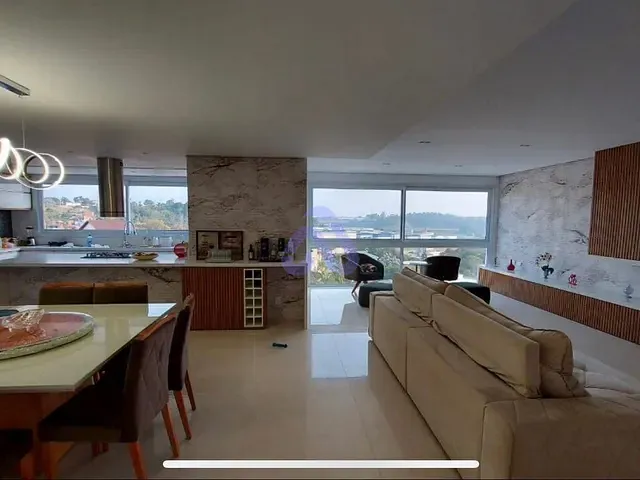 Casa com 515m² 3 quartos e 5 banheiros, à venda, no bairro Arujá Country Club em Arujá