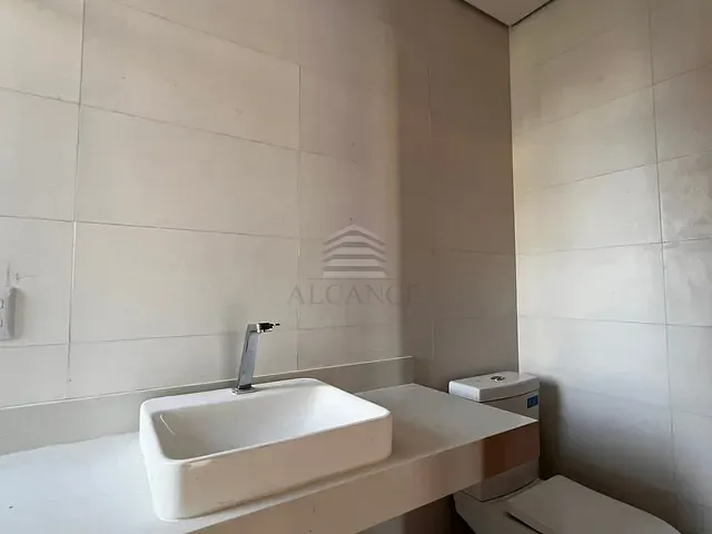 Casa 5 quartos e 5 banheiros, à venda, no bairro Uruguai em Teresina