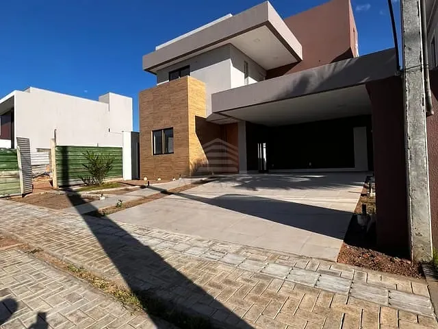 Casa 5 quartos e 5 banheiros, à venda, no bairro Uruguai em Teresina