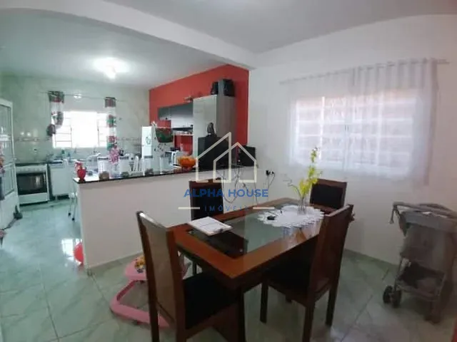 Casa 2 quartos e 2 banheiros, à venda, no bairro Residencial Mombaça I em Pindamonhangaba