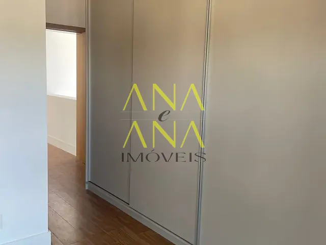 Casa com 500m² 3 quartos e 4 banheiros, à venda ou para alugar, no bairro Condomínio Portal de Bragança em Bragança Paulista