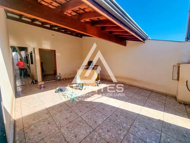 Casa 4 quartos e 2 banheiros, à venda, no bairro Centro em Barretos
