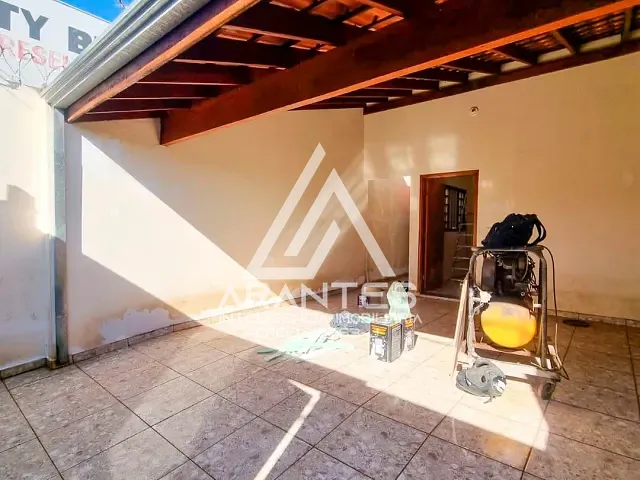 Casa 4 quartos e 2 banheiros, à venda, no bairro Centro em Barretos