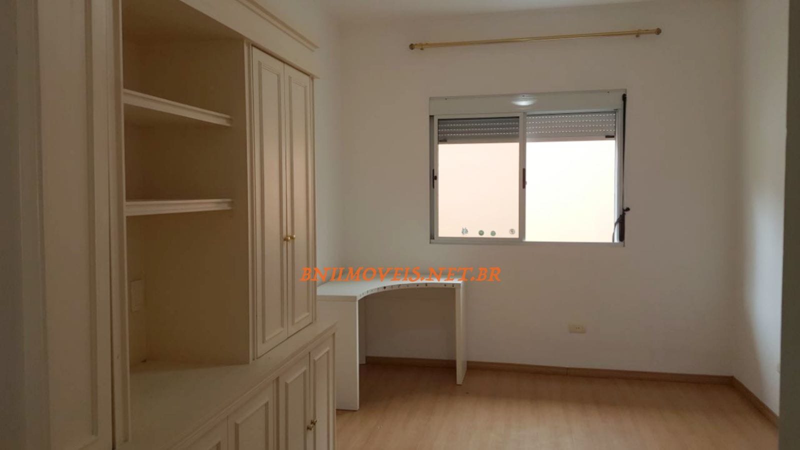 Casa para alugar com 3 quartos, 230m² - Foto 30
