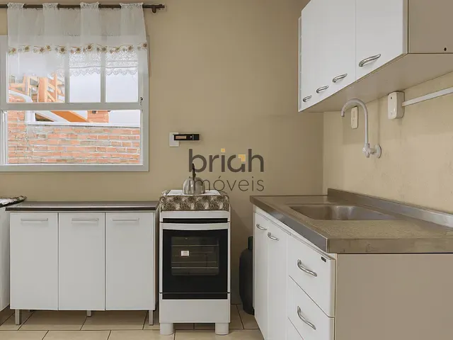 Casa 2 quartos e 1 banheiro, à venda, no bairro Canudos em Novo Hamburgo