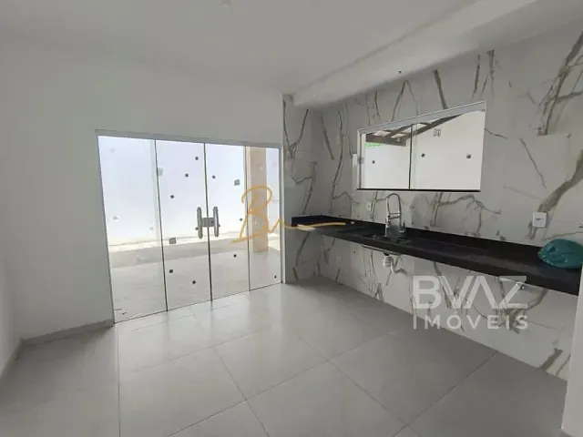 Casa com 300m² 3 quartos e 2 banheiros, à venda, no bairro Campo Redondo em São Pedro da Aldeia
