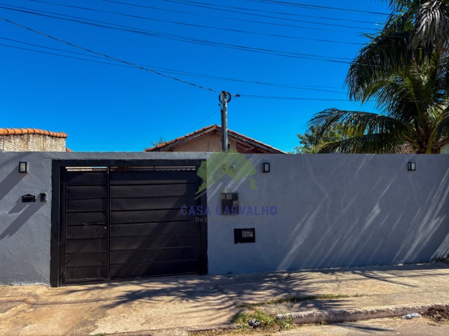 Casa 2 quartos e 1 banheiro, para alugar, no bairro Padre Ernesto Sassida em Corumbá
