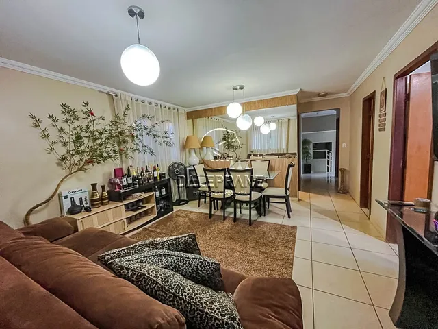 Casa 4 quartos e 4 banheiros, à venda, no bairro Região dos Lagos (Sobradinho) em Brasília