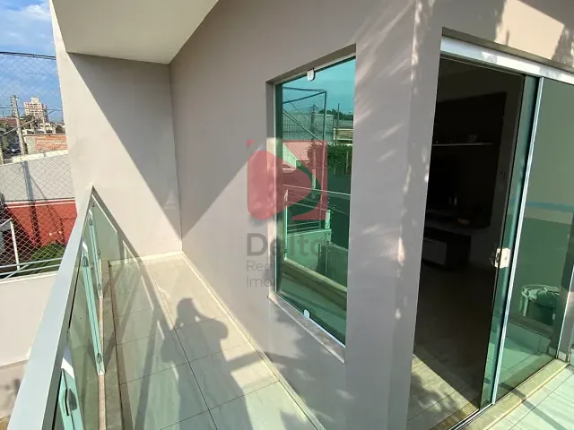 Casa 4 quartos e 5 banheiros, à venda, no bairro Vila Guimarães em Pirassununga