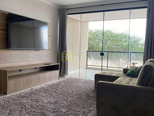 Casa 3 quartos e 3 banheiros, para alugar, no bairro Portal Ville Flamboyant em Porto Feliz