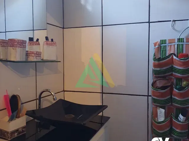 Casa com 250m² 3 quartos e 2 banheiros, à venda, no bairro Parque das Laranjeiras em Mogi Mirim