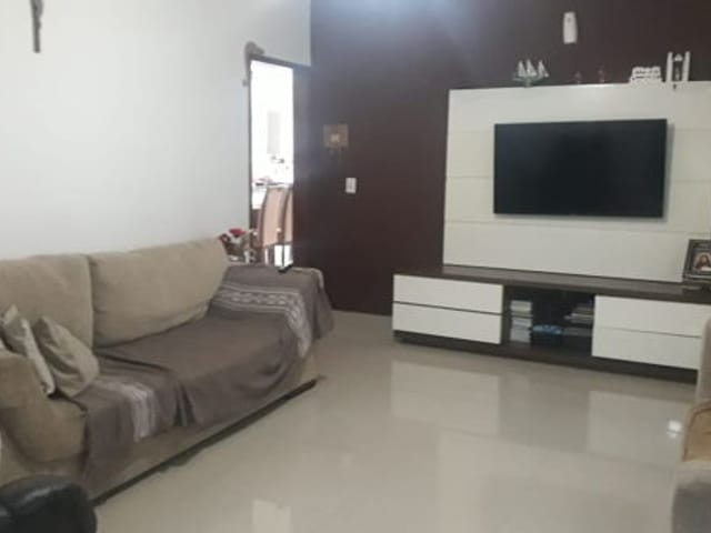 Casa com 250m², à venda, no bairro Residencial Maricá em Pindamonhangaba