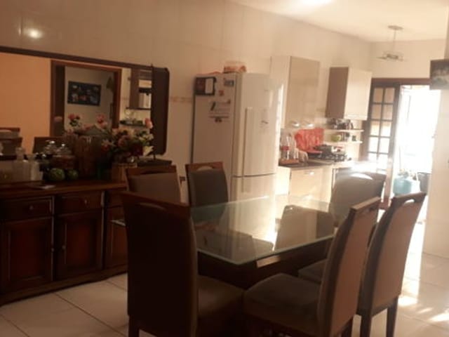 Casa com 250m², à venda, no bairro Residencial Maricá em Pindamonhangaba