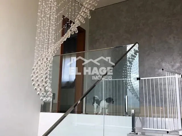 Casa com 250m² 3 quartos e 3 banheiros, à venda, no bairro Tijucal em Cuiabá
