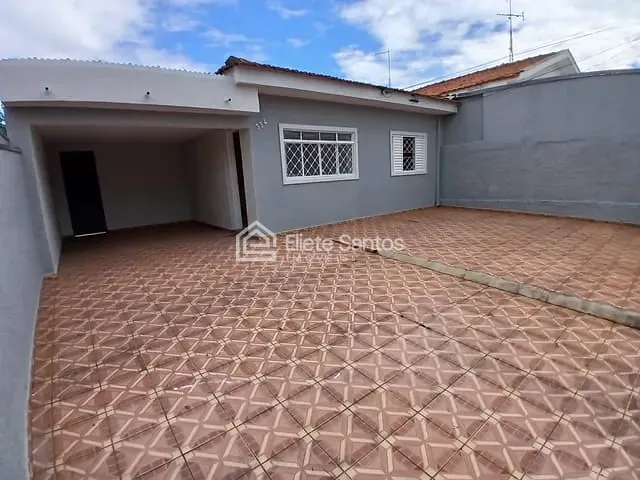 Casa com 300m² 3 quartos e 2 banheiros, à venda, no bairro Cidade Jardim II em Americana