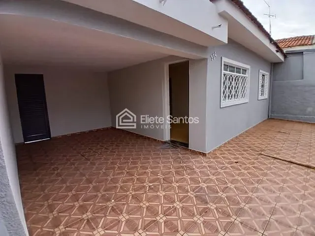 Casa com 300m² 3 quartos e 2 banheiros, à venda, no bairro Cidade Jardim II em Americana
