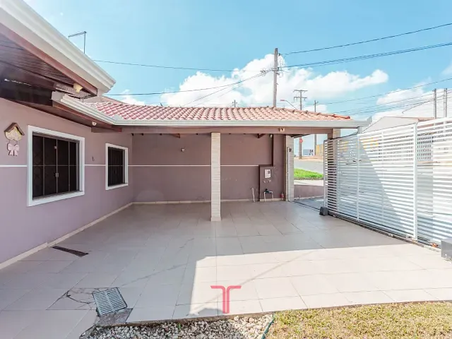 Casa com 170m² 3 quartos e 2 banheiros, à venda, no bairro Capela Velha em Araucária