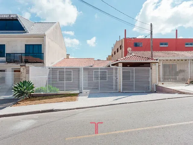 Casa com 170m² 3 quartos e 2 banheiros, à venda, no bairro Capela Velha em Araucária